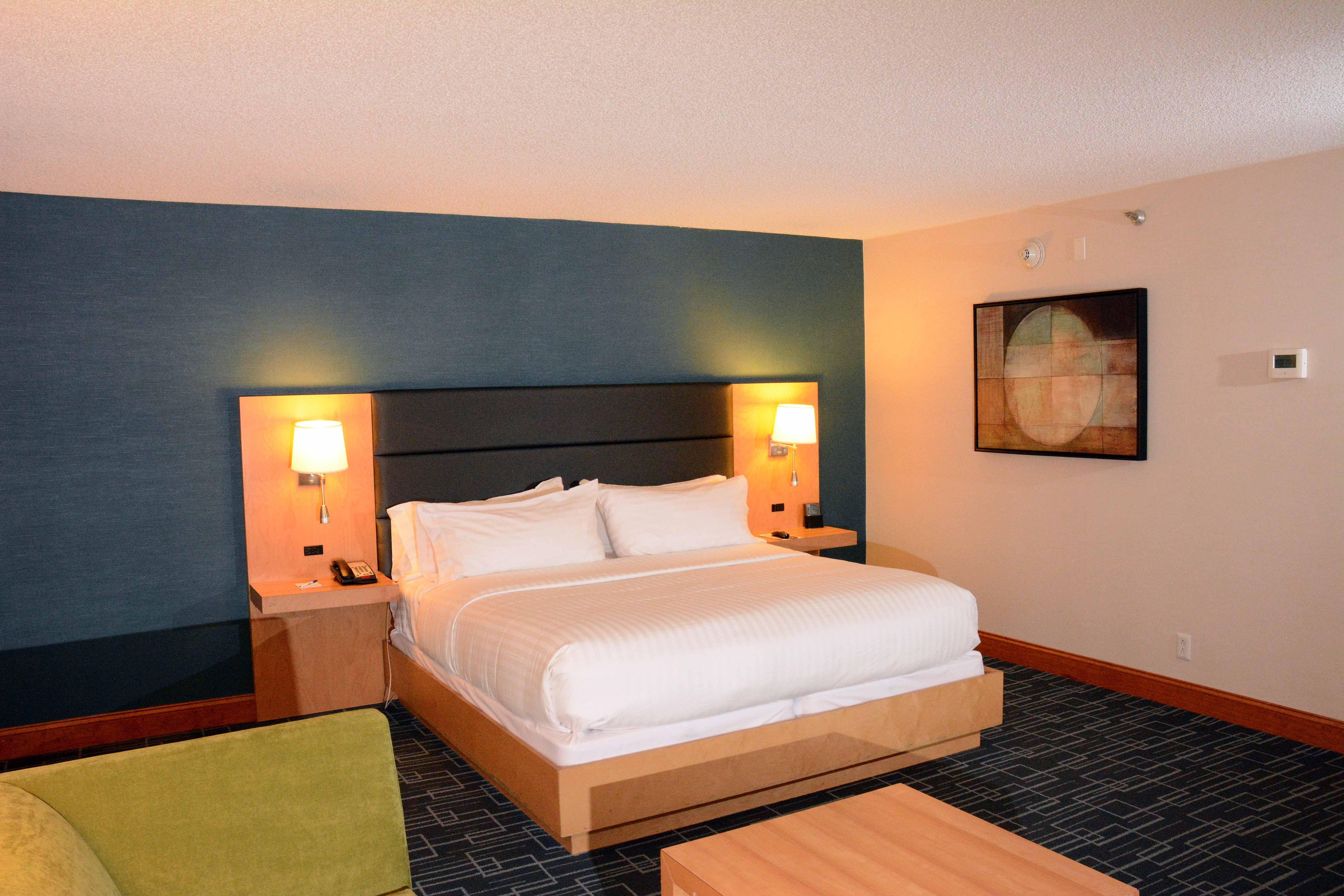 Holiday Inn Express Stamford, An Ihg Hotel Dış mekan fotoğraf