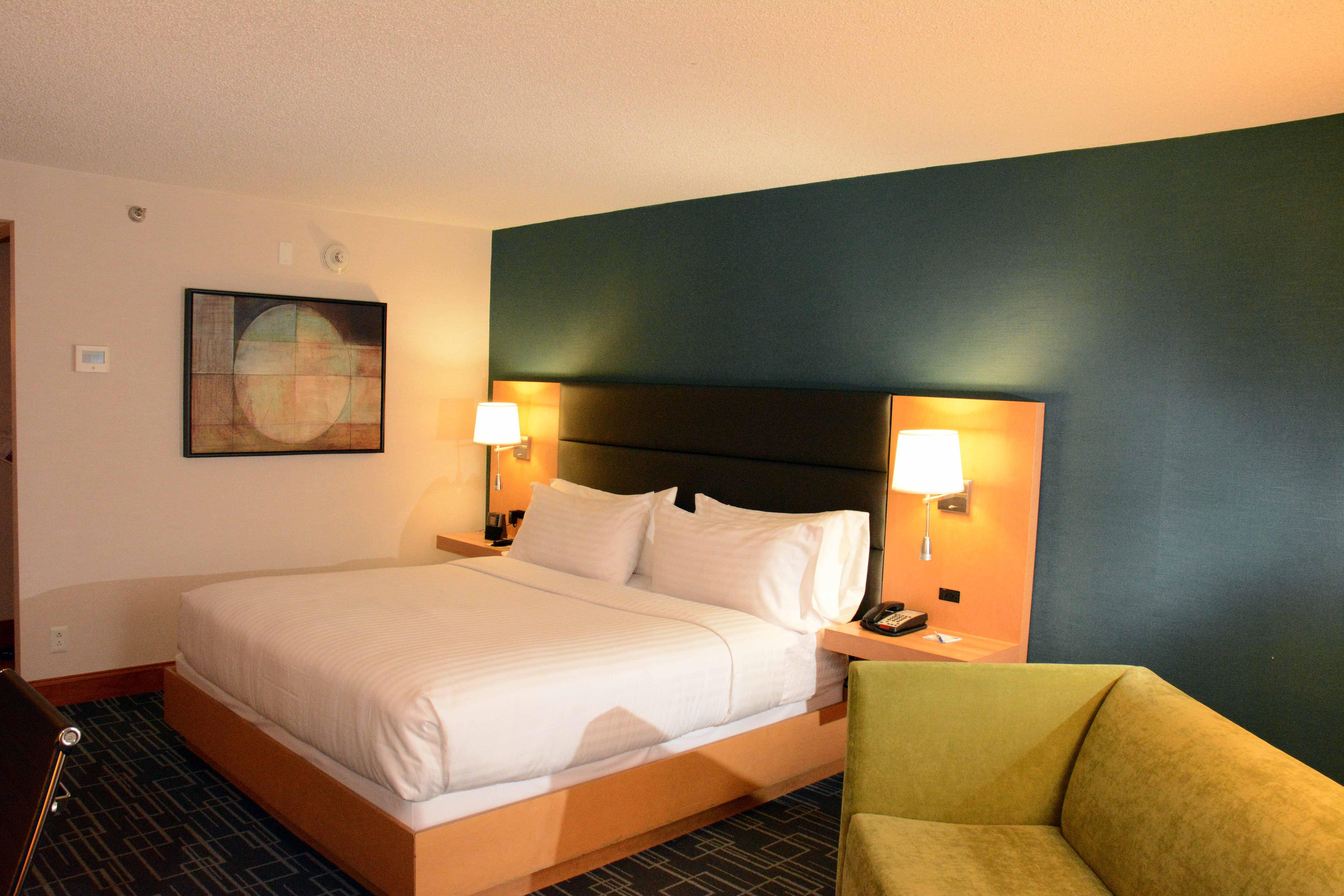 Holiday Inn Express Stamford, An Ihg Hotel Dış mekan fotoğraf