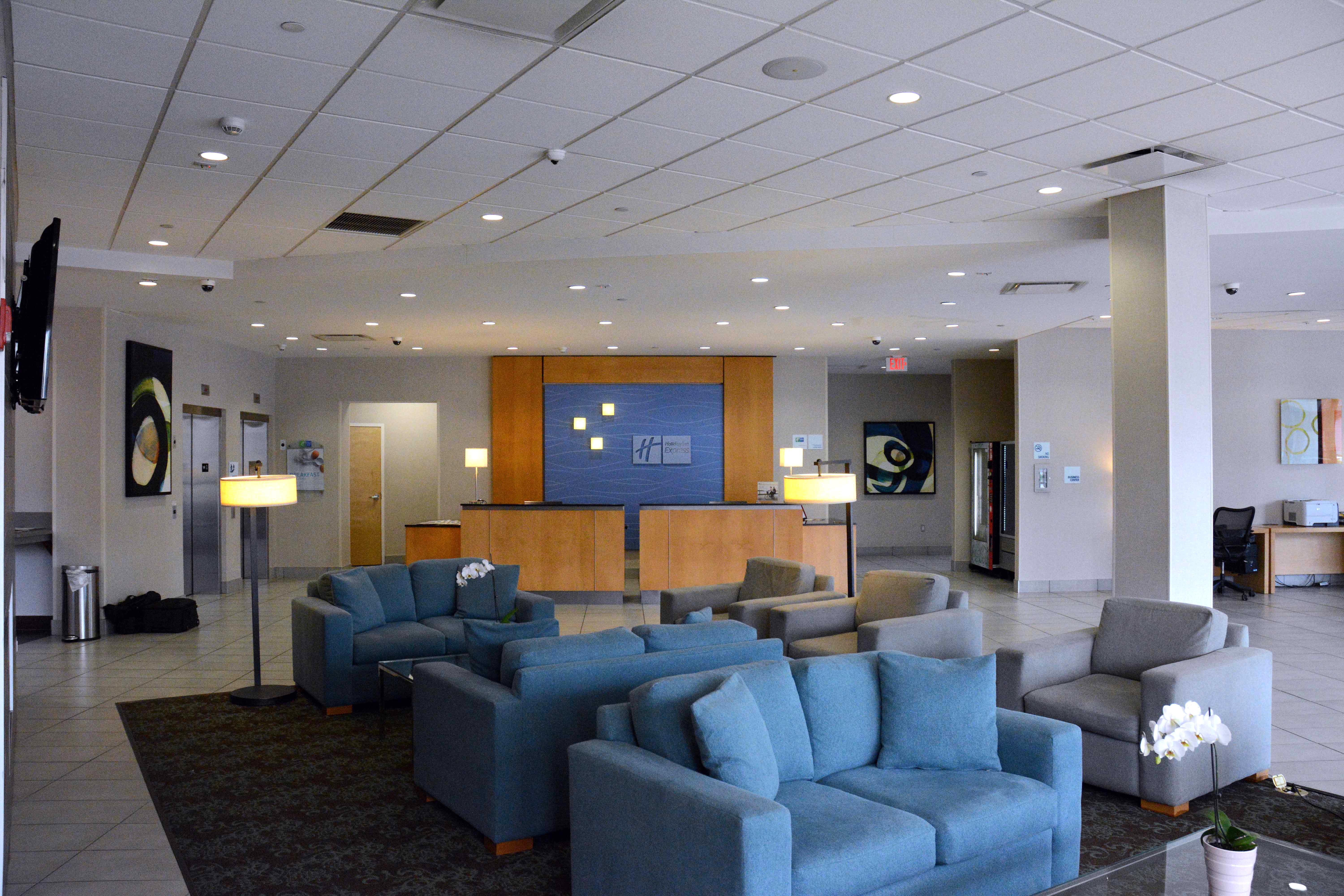 Holiday Inn Express Stamford, An Ihg Hotel Dış mekan fotoğraf