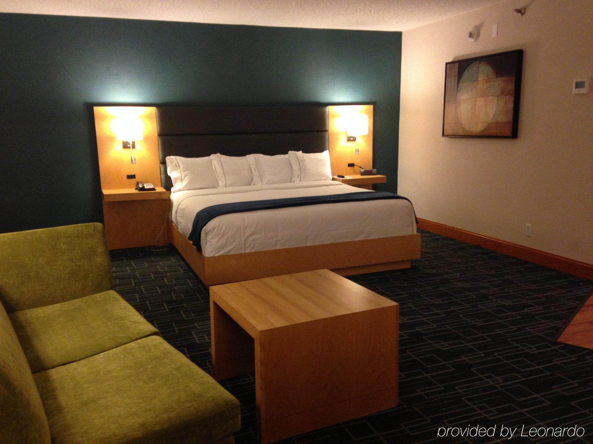 Holiday Inn Express Stamford, An Ihg Hotel Dış mekan fotoğraf